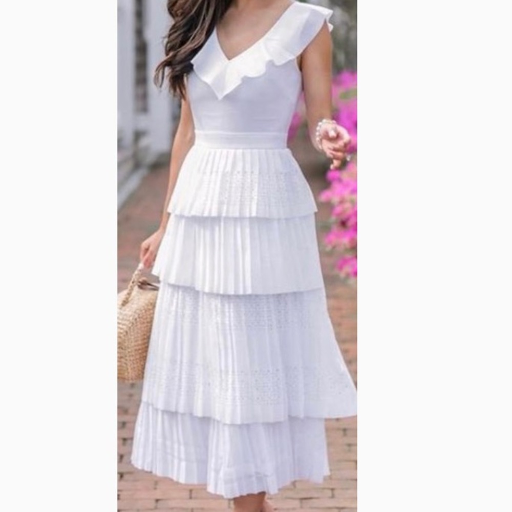 White Banana Republic pleated midi dress 4P